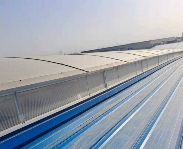 側開型電動采光排煙天窗