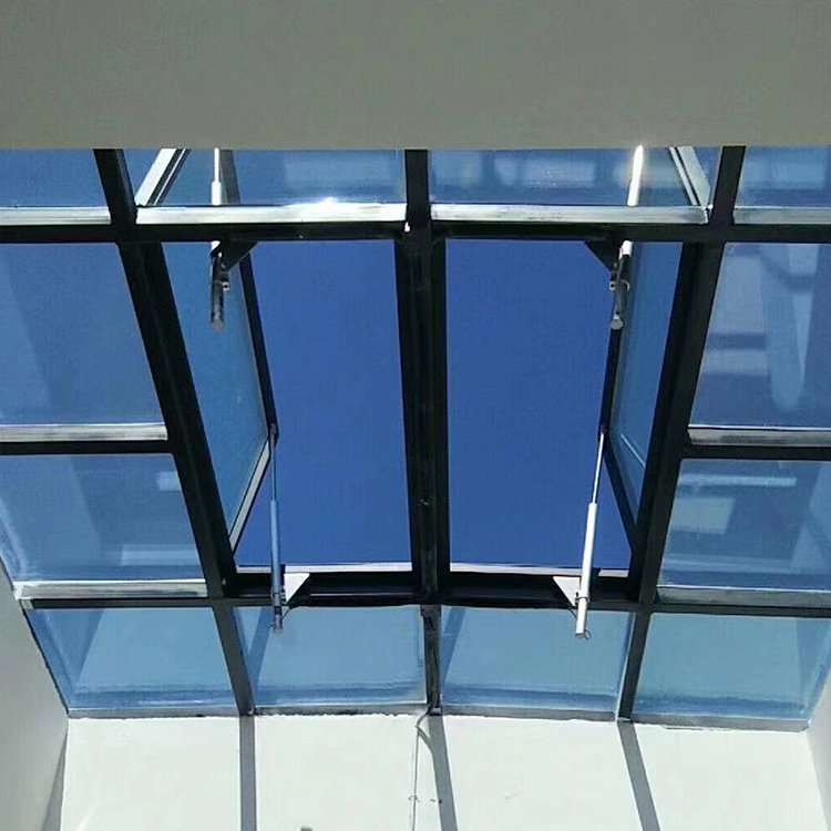 通風(fēng)采光天窗